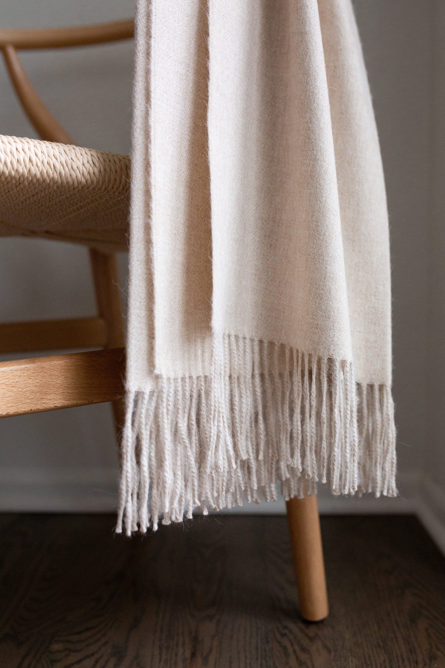 Encanto Alpaca Throw - Alabaster