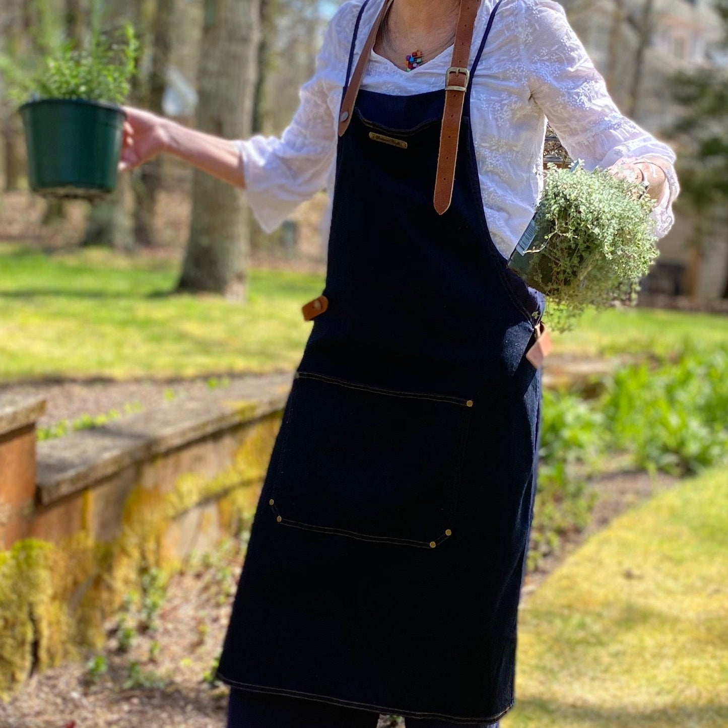 CLASSIC DENIM APRON